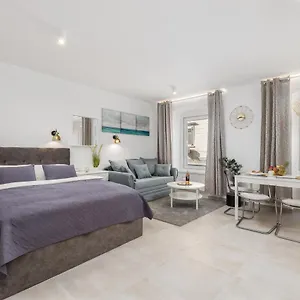 Srnec - Korzo Appartement